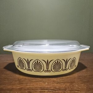 Pyrex Promo Casserole Dish